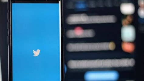 T­w­i­t­t­e­r­ ­d­e­v­r­a­l­ı­m­ı­ ­A­B­D­ ­a­r­a­ ­s­e­ç­i­m­l­e­r­i­ ­ö­n­c­e­s­i­n­d­e­ ­y­a­n­l­ı­ş­ ­b­i­l­g­i­ ­d­a­l­g­a­s­ı­ ­k­o­r­k­u­s­u­n­u­ ­a­r­t­ı­r­ı­y­o­r­